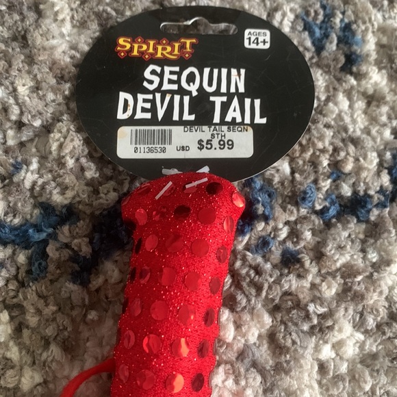 Halloween 🎃 Devil tail and red mask - Picture 2 of 4